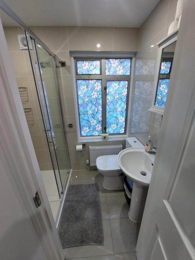 Cosy North Kensington Family Apartment For 4 Persons - Children Stay Free Londra Dış mekan fotoğraf